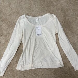 Athleta Cream Long Sleeve Top